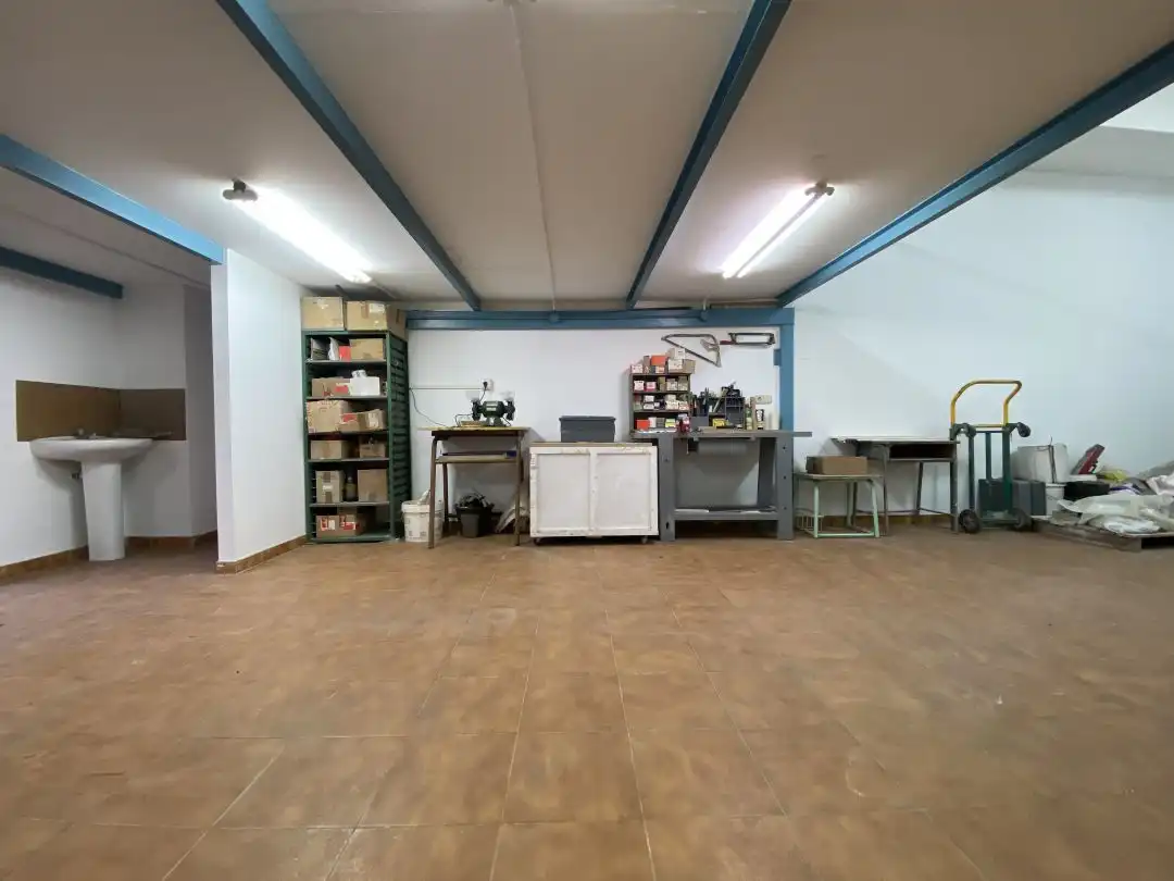 Local comercial en venta en Zubiaurre Kalea, imagen 13