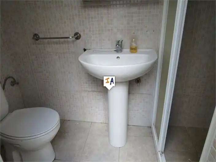 Baño de Casa adosada en venta en Santiago de Calatrava