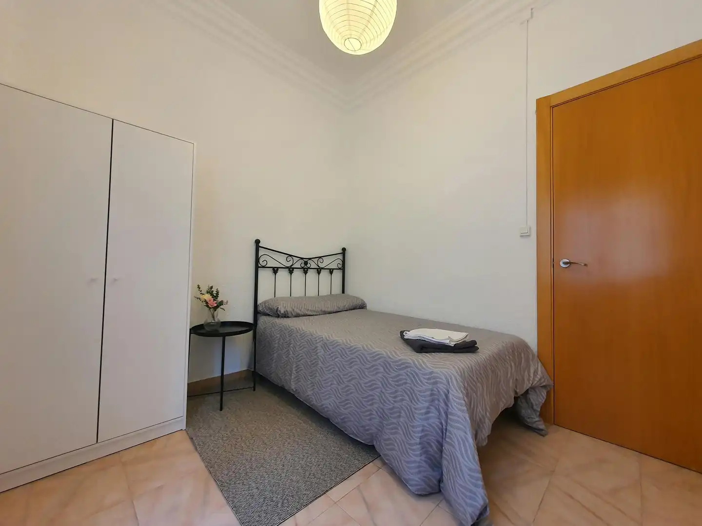 Habitación de Piso para compartir en Valencia con Lavadora