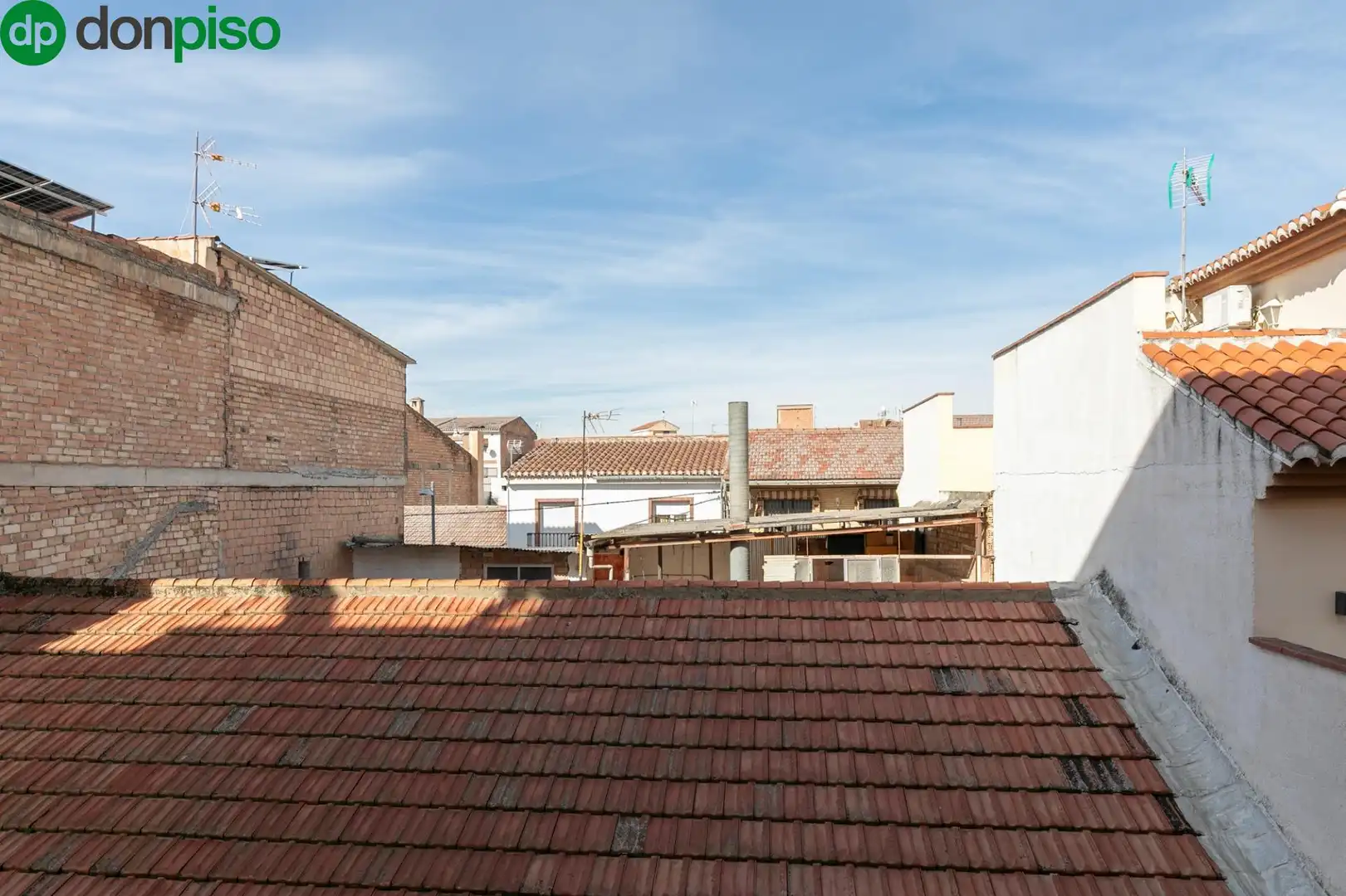 Exterior view of Flat for sale in Armilla  with Heating, Furnished and Balcony