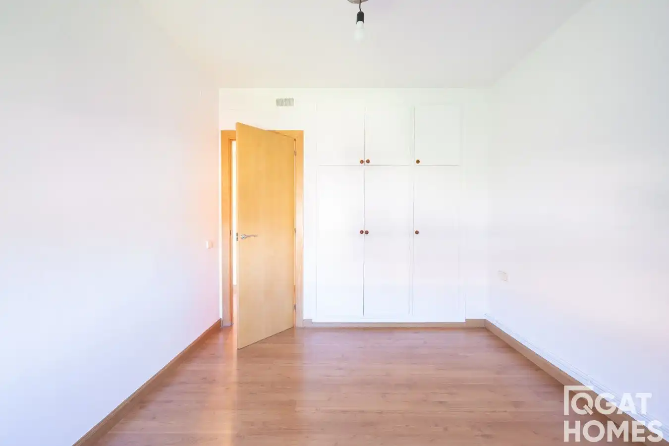 Flat for rent in torrent de la bomba, Centre - Estació