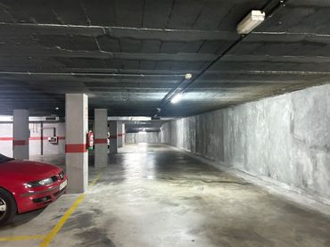 Parking to rent in Nou Eixample Nord