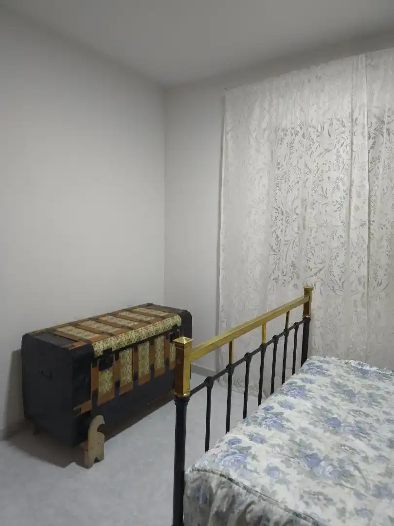 Dormitori de Casa adosada en venda en El Tejado amb Rentadora i Internet