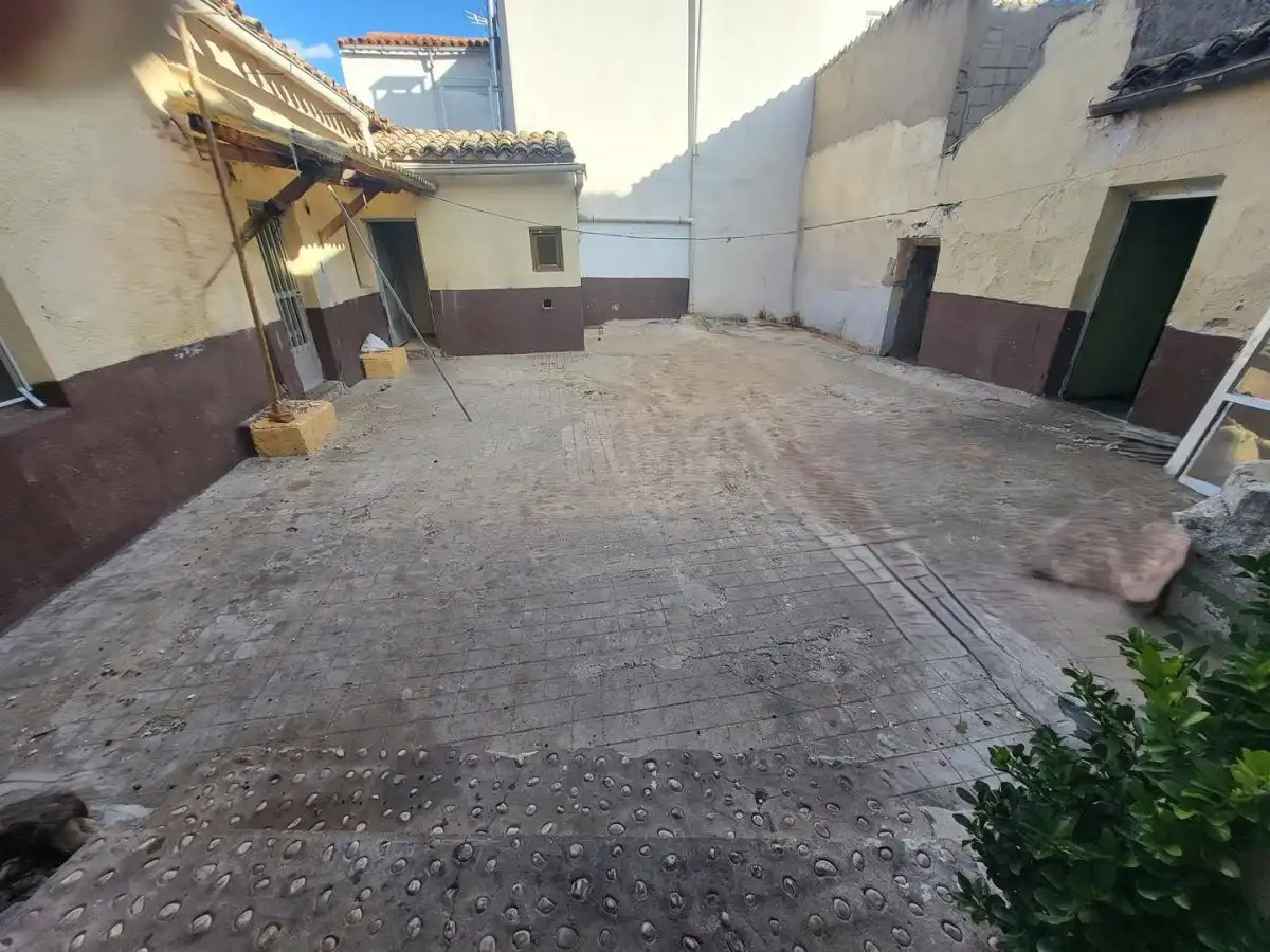 Casa en venda a Sisante, imagen 5