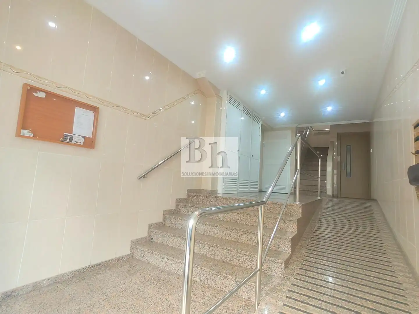 Piso con ascensor en venta en Calle Calle Alazores, imagen 37