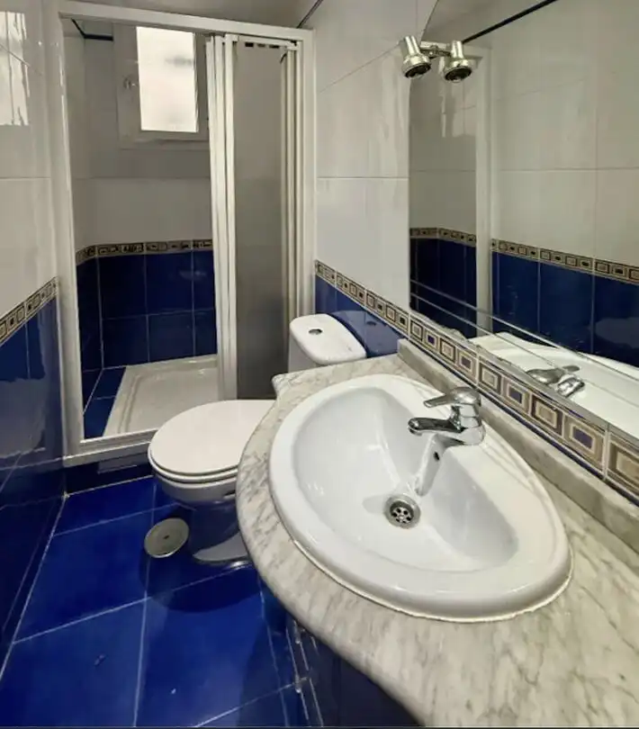 Baño de Piso en venta en Madrid con Calefacción