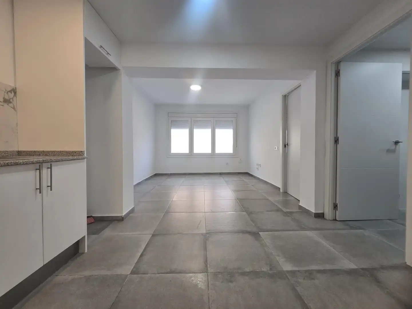 Planta baixa en venda a Carrer SARDA DE, Eixample