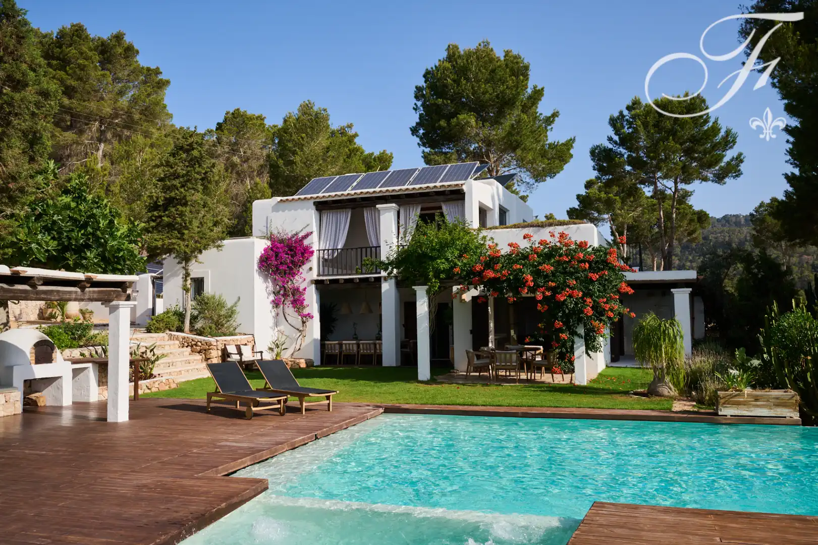 Casa rústica amb piscina en venda a Sant Jordi de Ses Salines-Sant Francesc