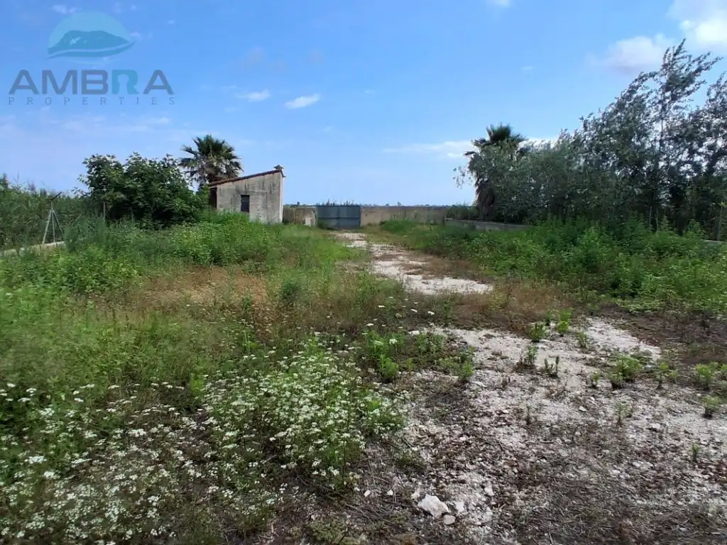 Nave industrial en venta en Pego