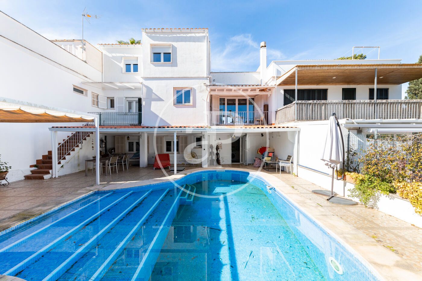 Exterior view of Single-family semi-detached for sale in Llucmajor  with Air Conditioner, Private garden and Terrace