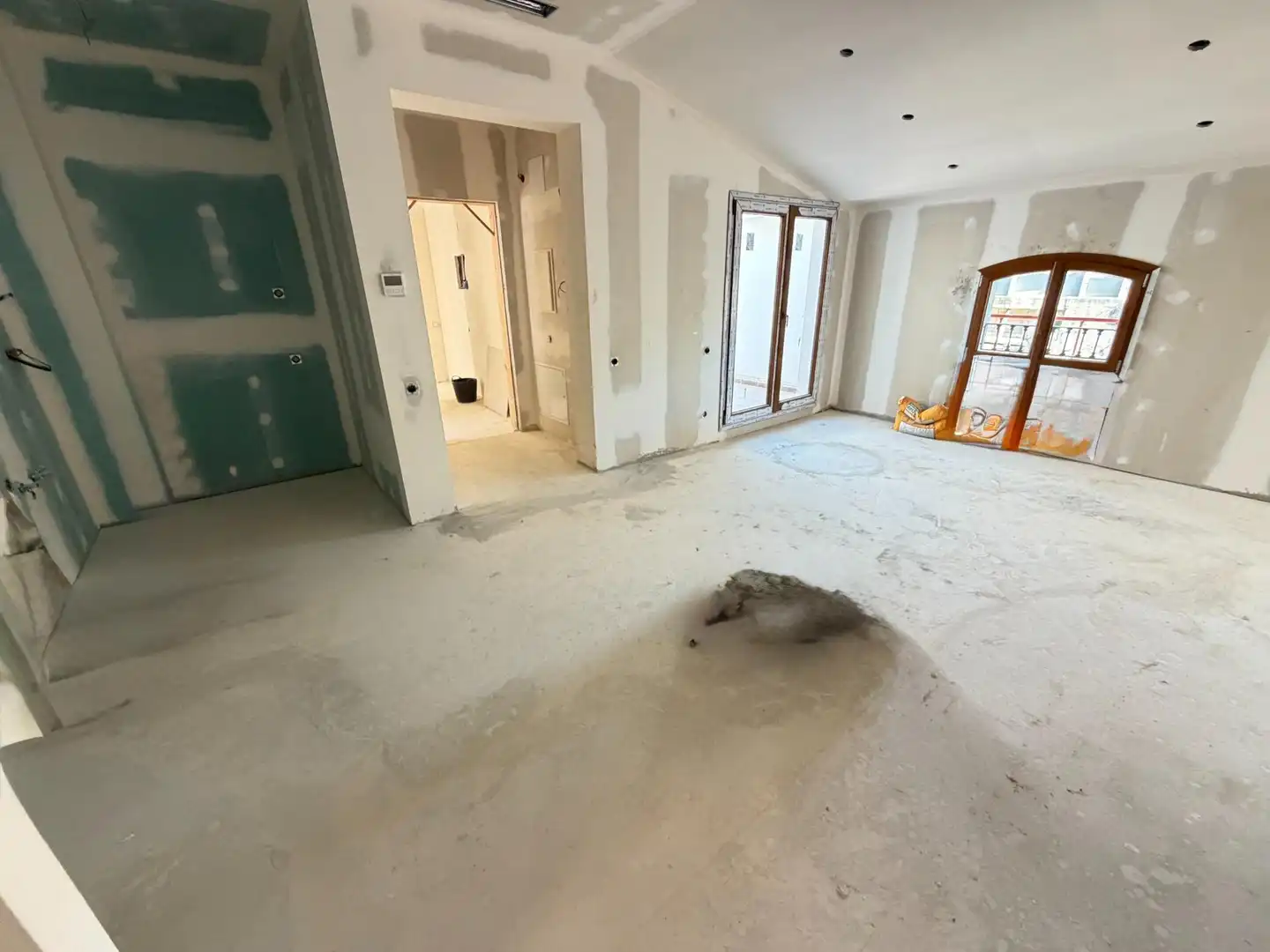 Attic for sale in Caldes d'Estrac  with Terrace, Storage room and Balcony