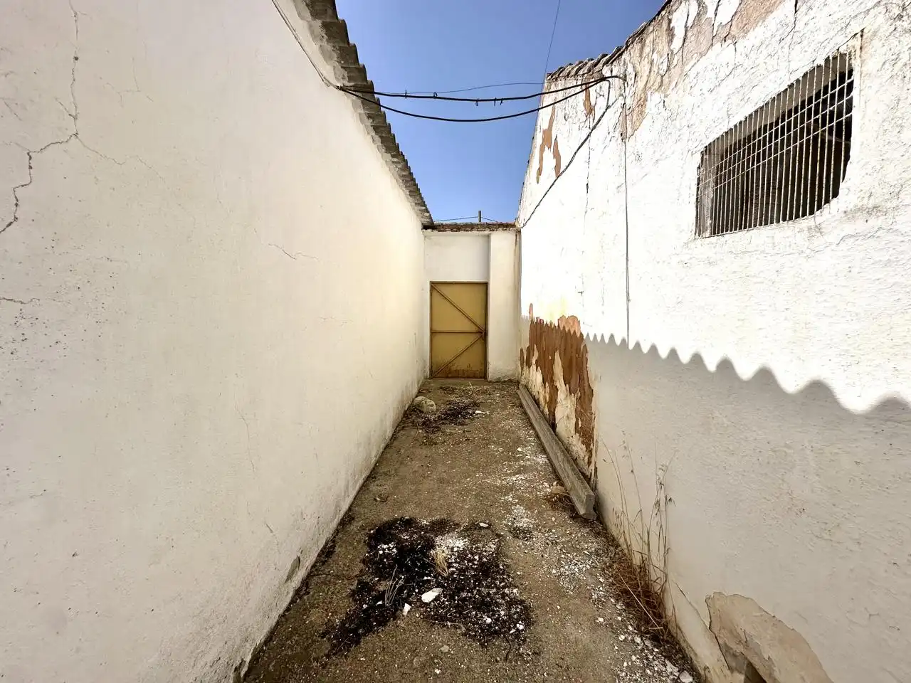 Vista exterior de Casa o xalet en venda en Antequera amb Jardí privat i Traster
