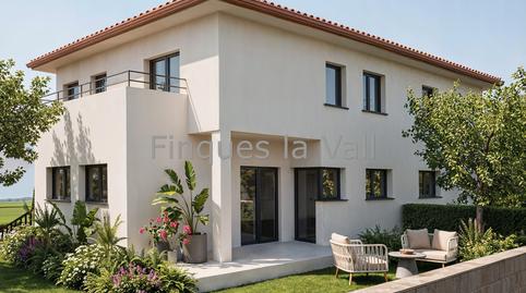 Foto 3 von Einfamilien-Reihenhaus zum Verkauf in Roda de Ter, Barcelona