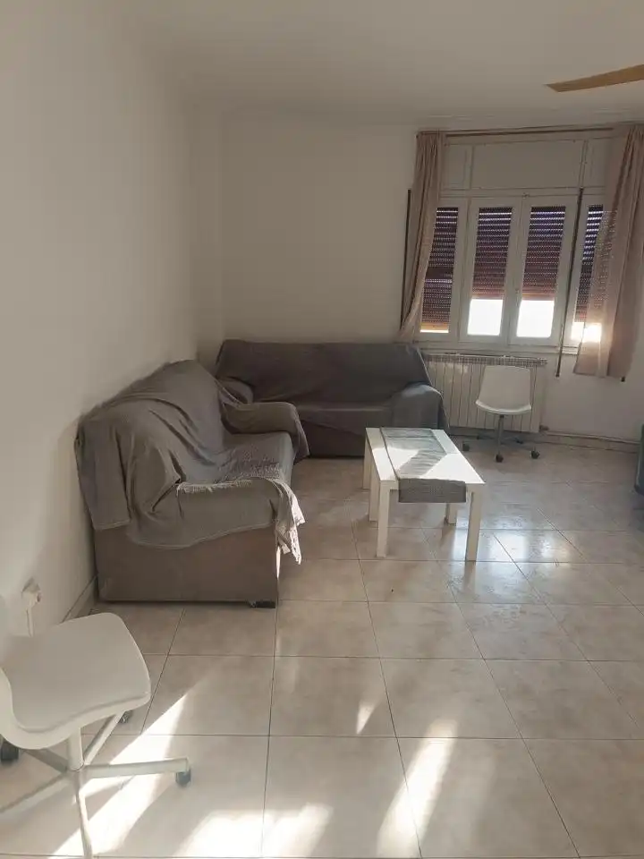 Sala d'estar de Pis en venda en Zaragoza amb Calefacció i Terrassa