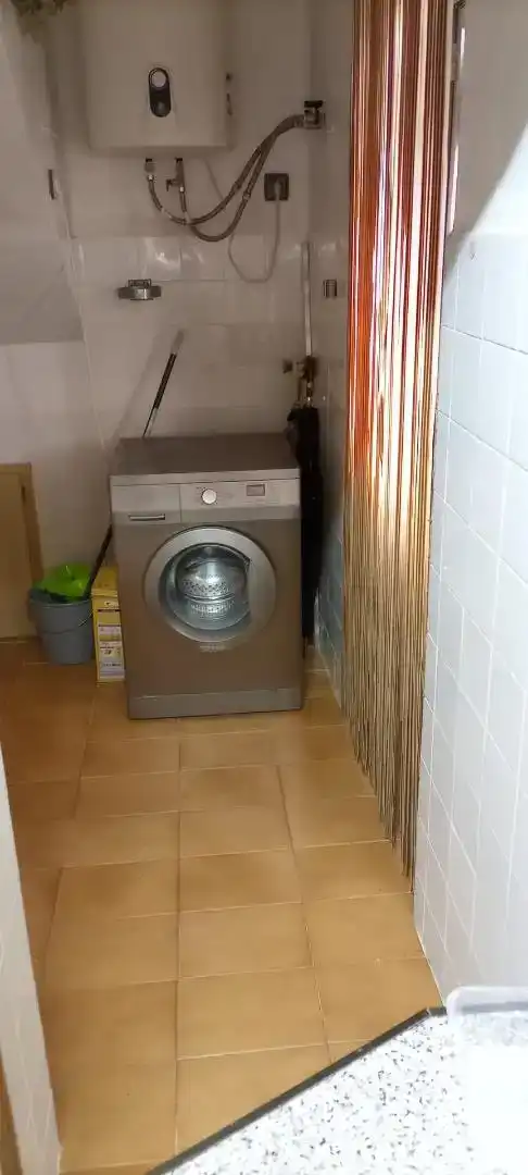 Piso para compartir en Dos Hermanas con Aire acondicionado, Amueblado y Horno
