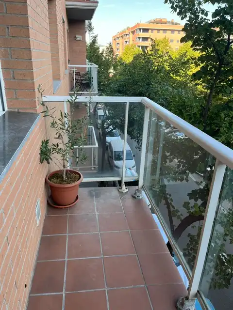 Terrassa de Pis de lloguer en Vic amb Forn i Balcó