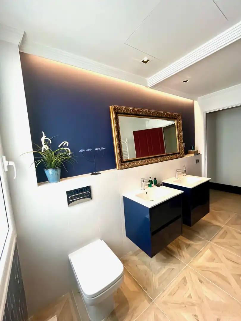 Baño de Piso en venta en  Pamplona / Iruña con Aire acondicionado, Calefacción y Jardín privado