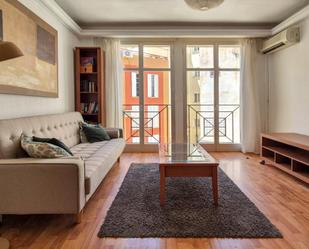 Sala d'estar de Apartament de lloguer en Málaga Capital amb Aire condicionat, Calefacció i Moblat