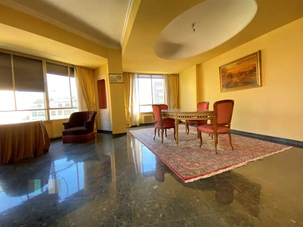 Piso en venta en Plaza Huerto Sogueros, Casco Histórico