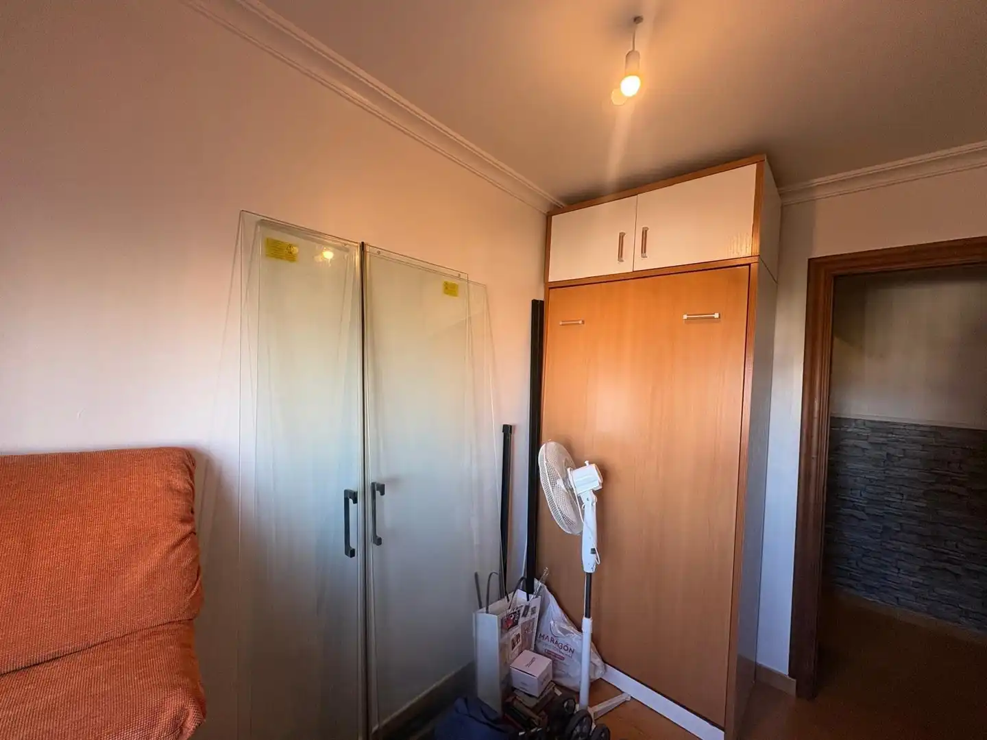 Bedroom of Flat for sale in Algeciras  with Air Conditioner and Heating