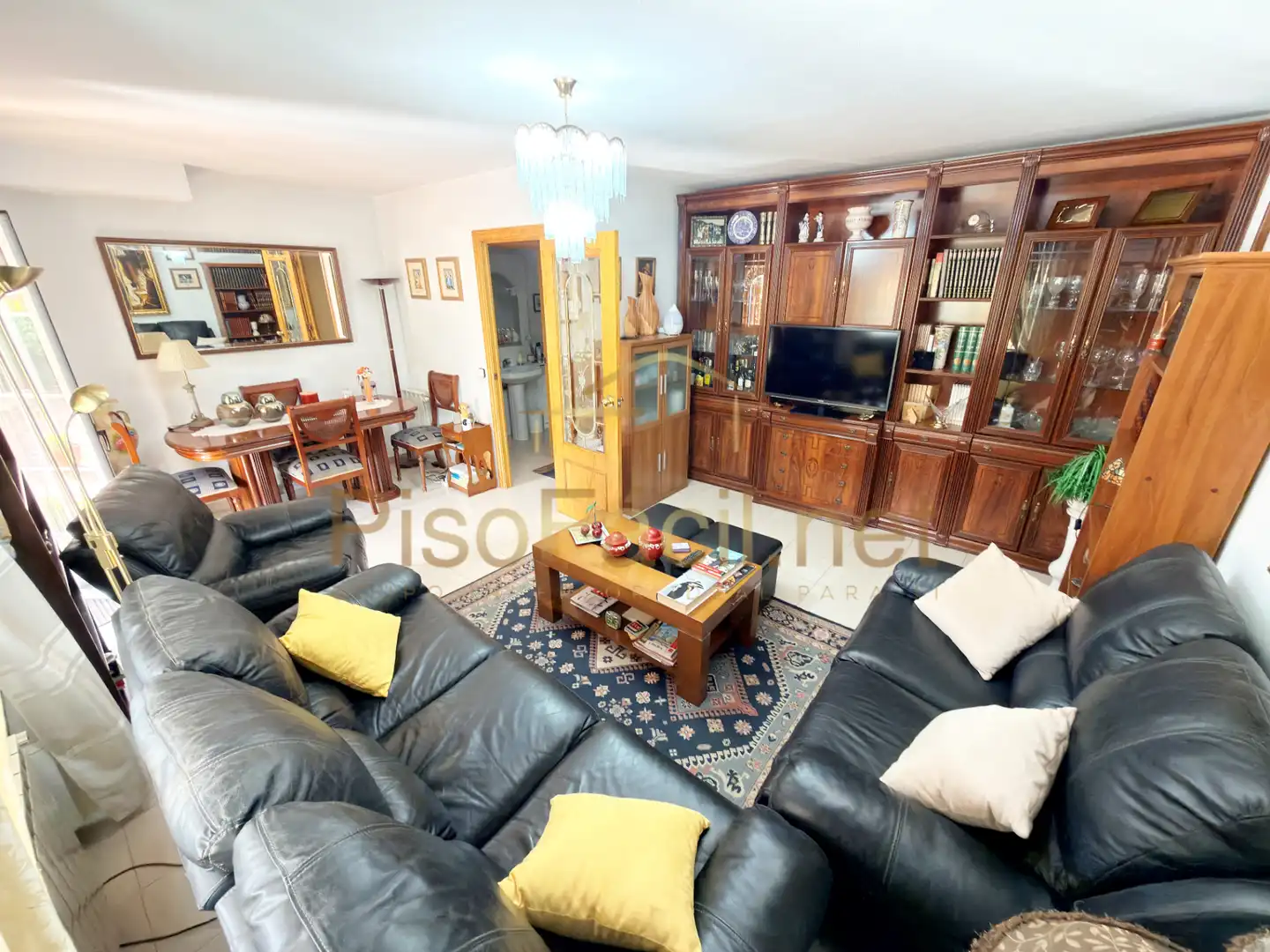 Sala d'estar de Casa o xalet en venda en Parla amb Aire condicionat, Calefacció i Jardí privat