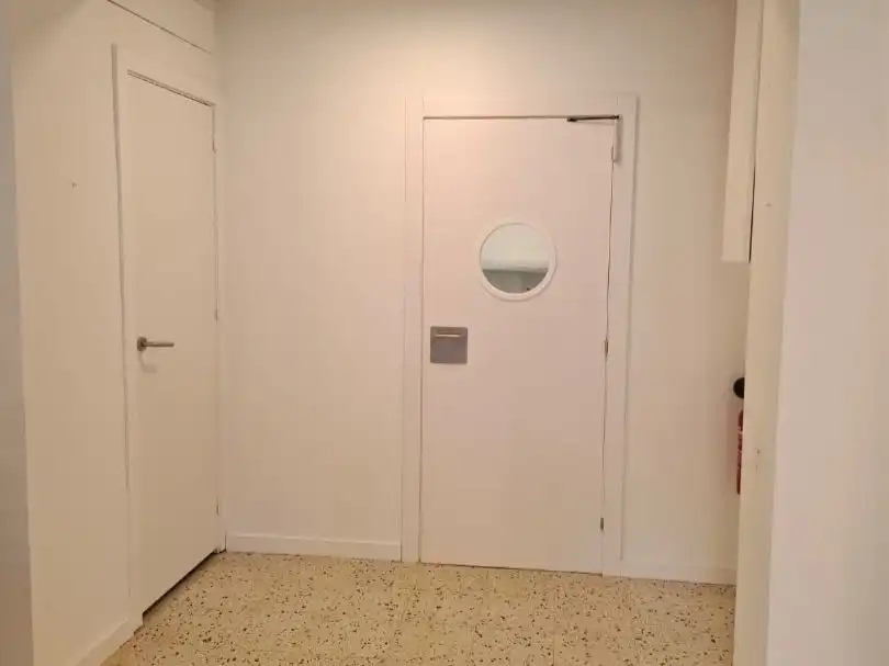 Local comercial en traspàs a Camí de la Creu 14, imagen 9