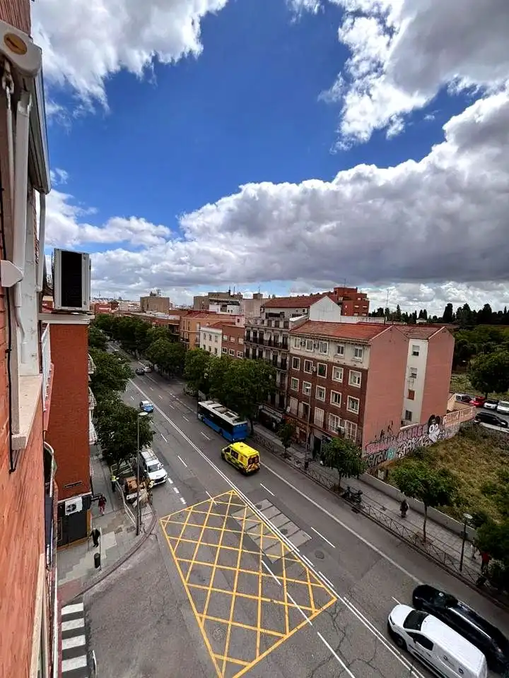 Vista exterior de Piso en venta en Madrid con Aire acondicionado, Calefacción y Terraza
