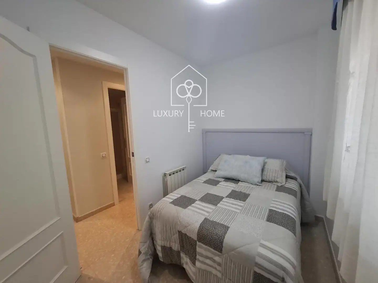 Habitación de Piso en venta en Viladecans con Aire acondicionado, Calefacción y Terraza