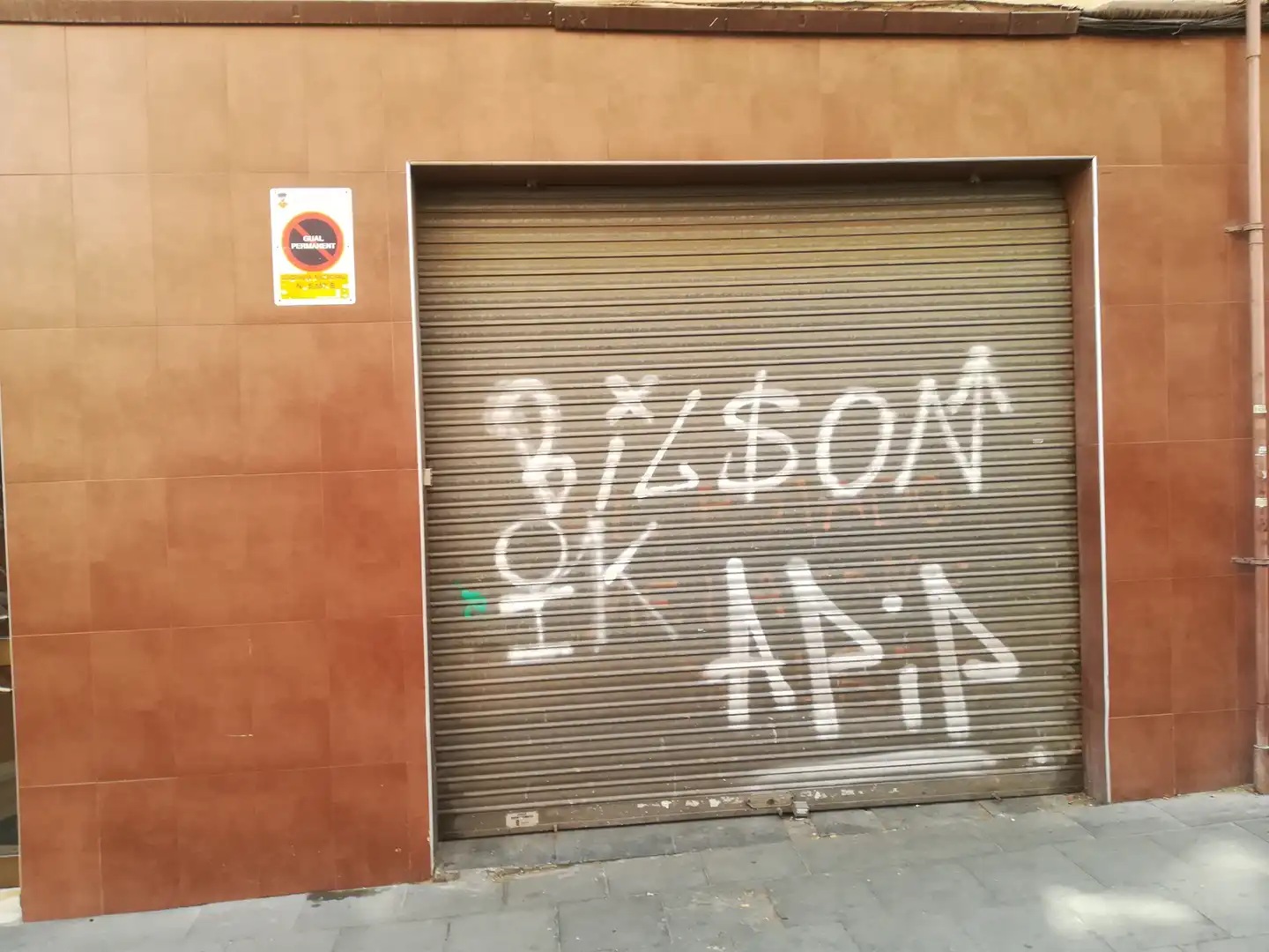 Local comercial en venda a Carrer del Congost 8, imagen 2