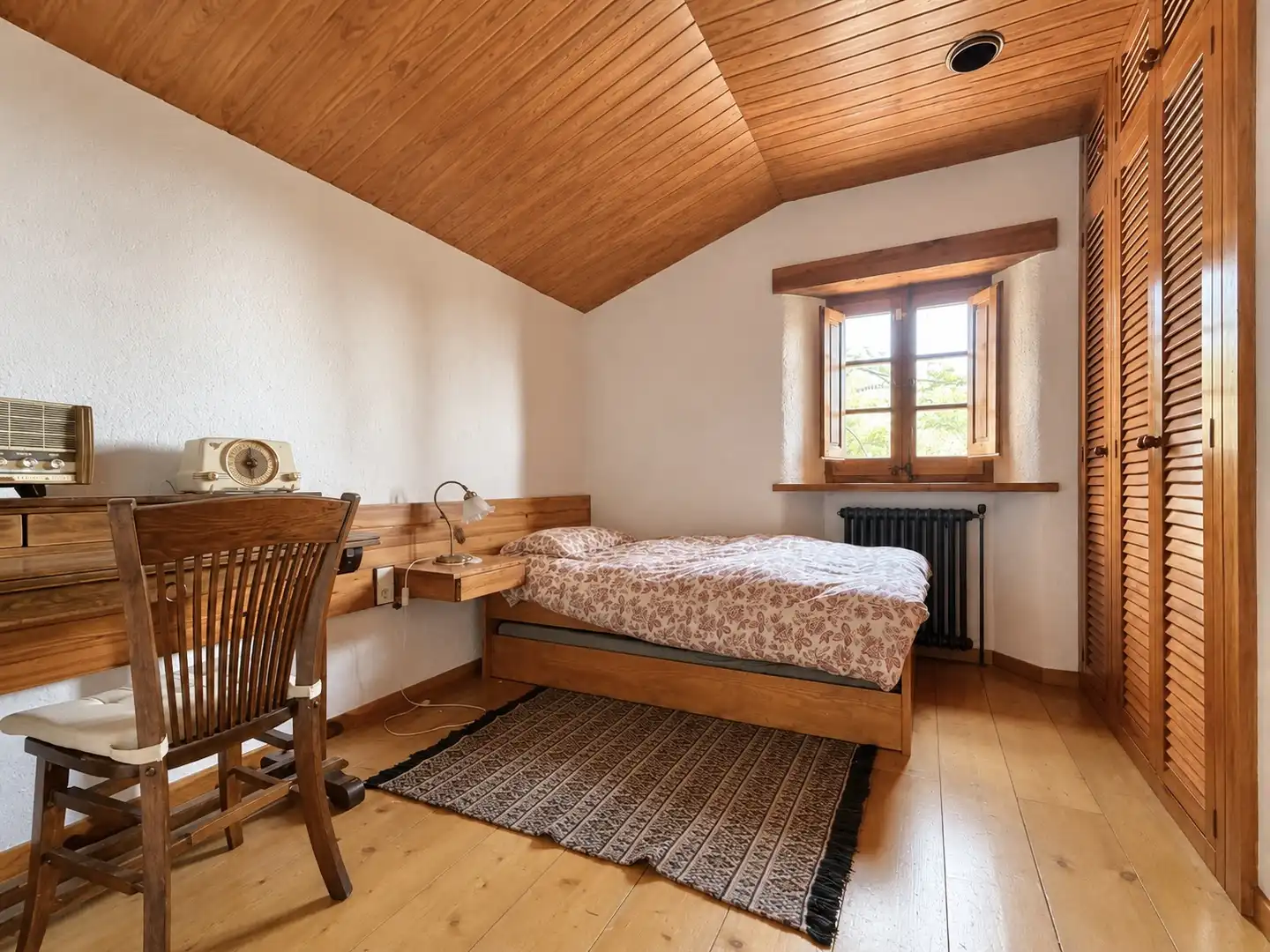 Habitación de Casa o chalet en venta en Castellar del Vallès con Calefacción, Jardín privado y Terraza