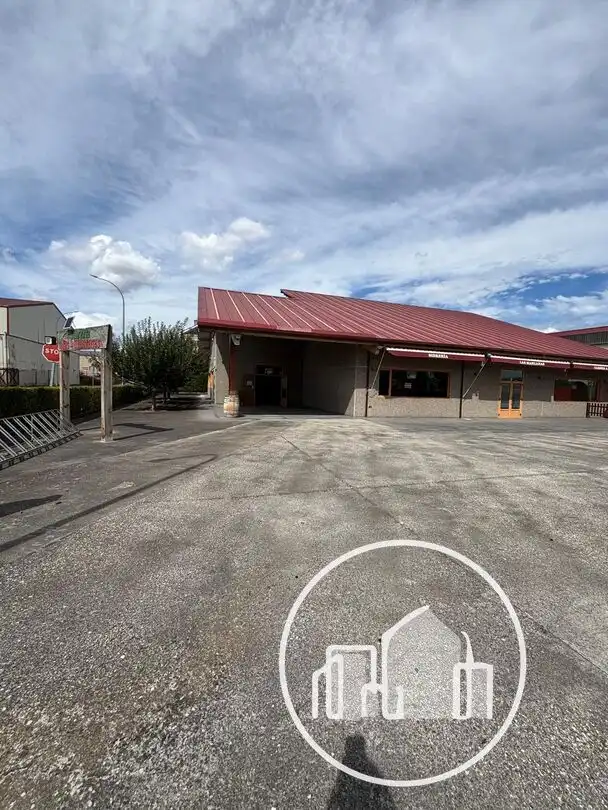 Local comercial en venta en Medina de Pomar, imagen 4