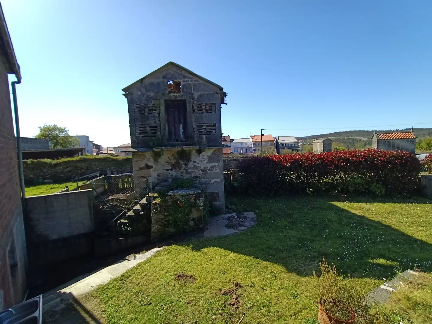 Exterior view of Buildings for sale in Coristanco
