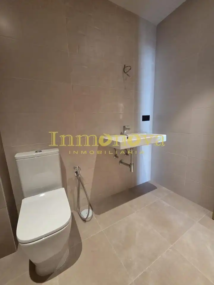 Bathroom of Flat for sale in Nigrán  with Heating, Terrace and Storage room