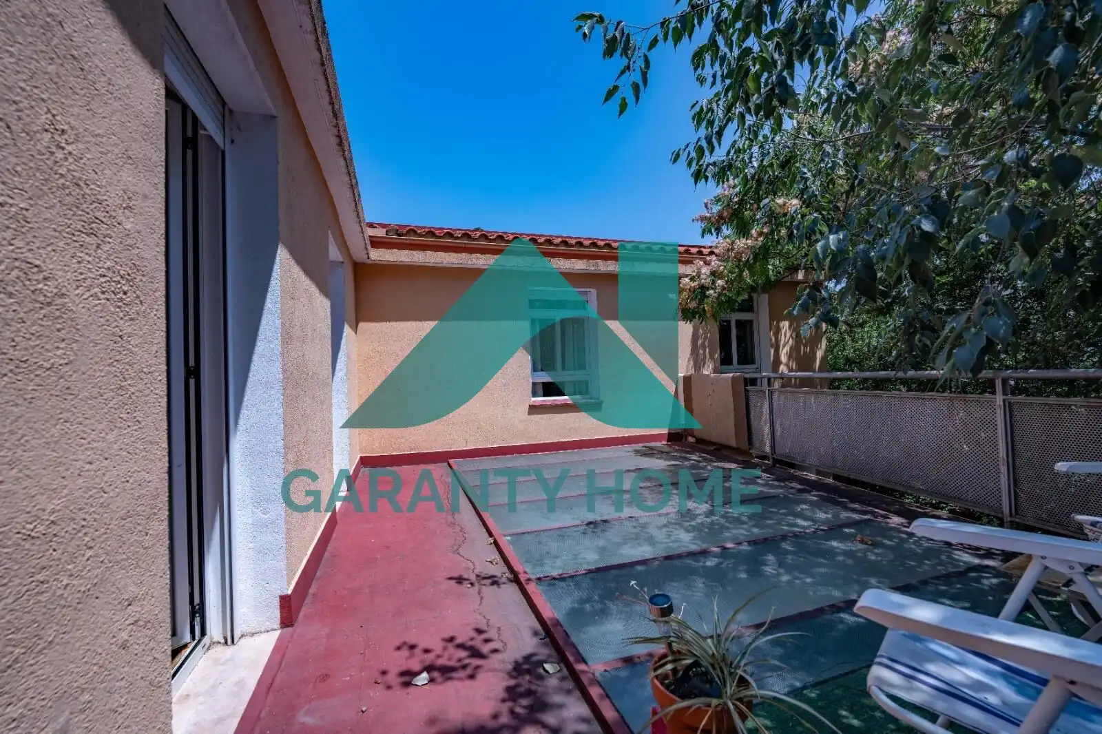 Vista exterior de Casa o xalet en venda en Cáceres amb Aire condicionat, Calefacció i Jardí privat