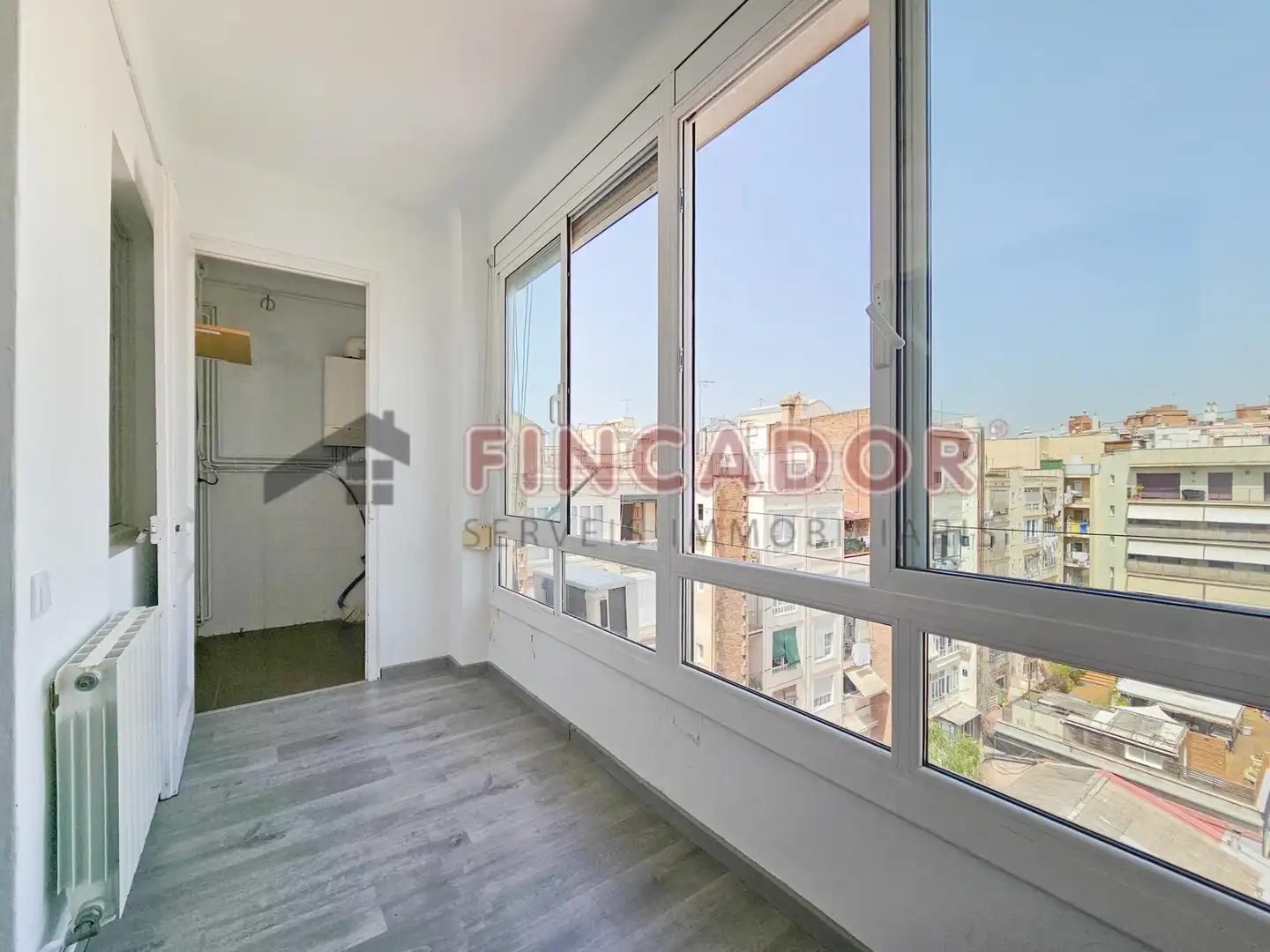 Bedroom of Flat for sale in Barcelona  with Air Conditioner, Heating and Parquet flooring