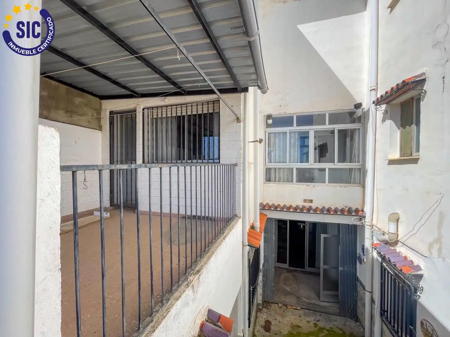 Vista exterior de Dúplex en venta en Chera con Calefacción, Jardín privado y Balcón