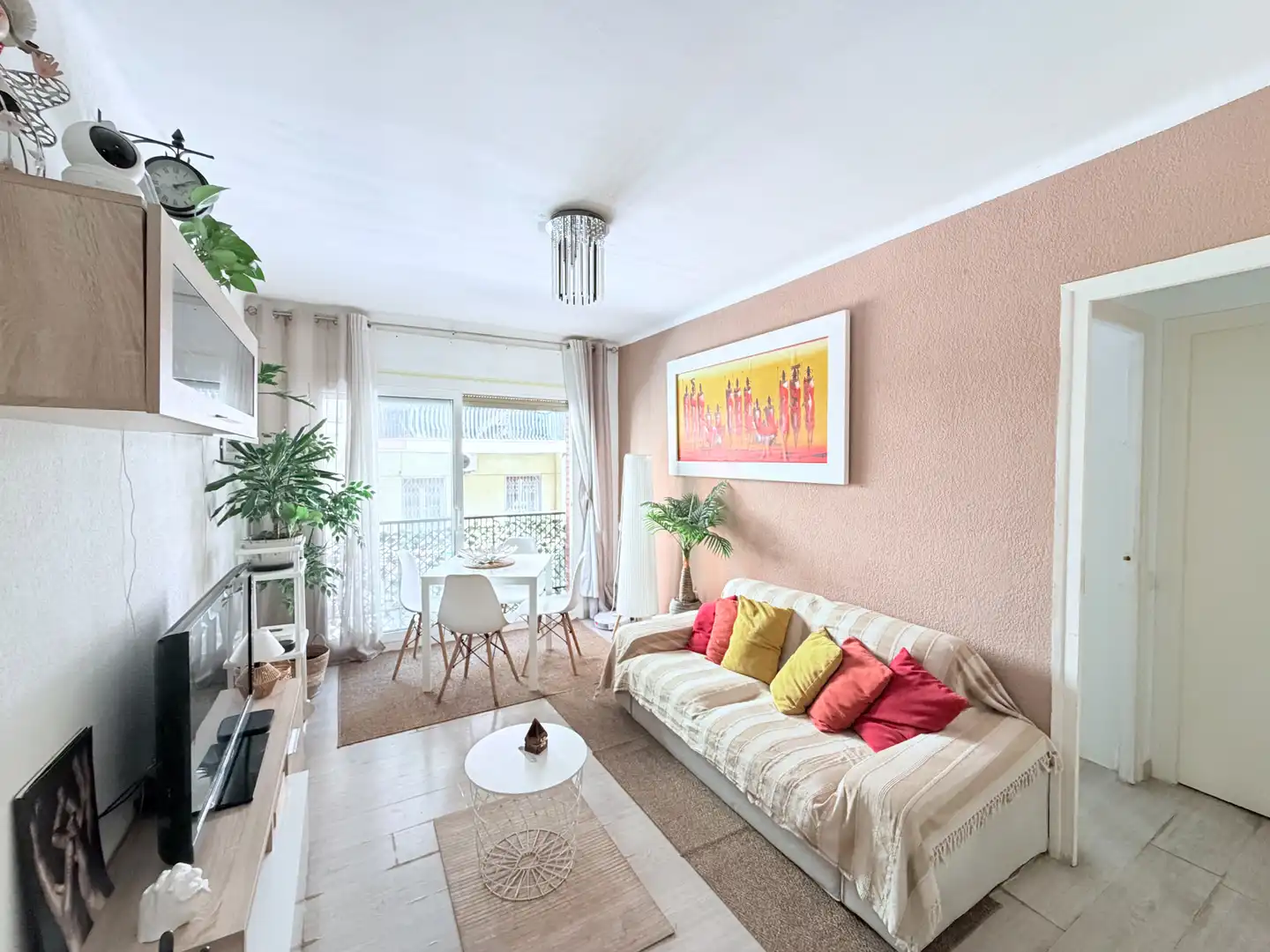 Wohnzimmer von Wohnung zum Verkauf in L'Hospitalet de Llobregat mit Parkett, Terrasse und Möbliert