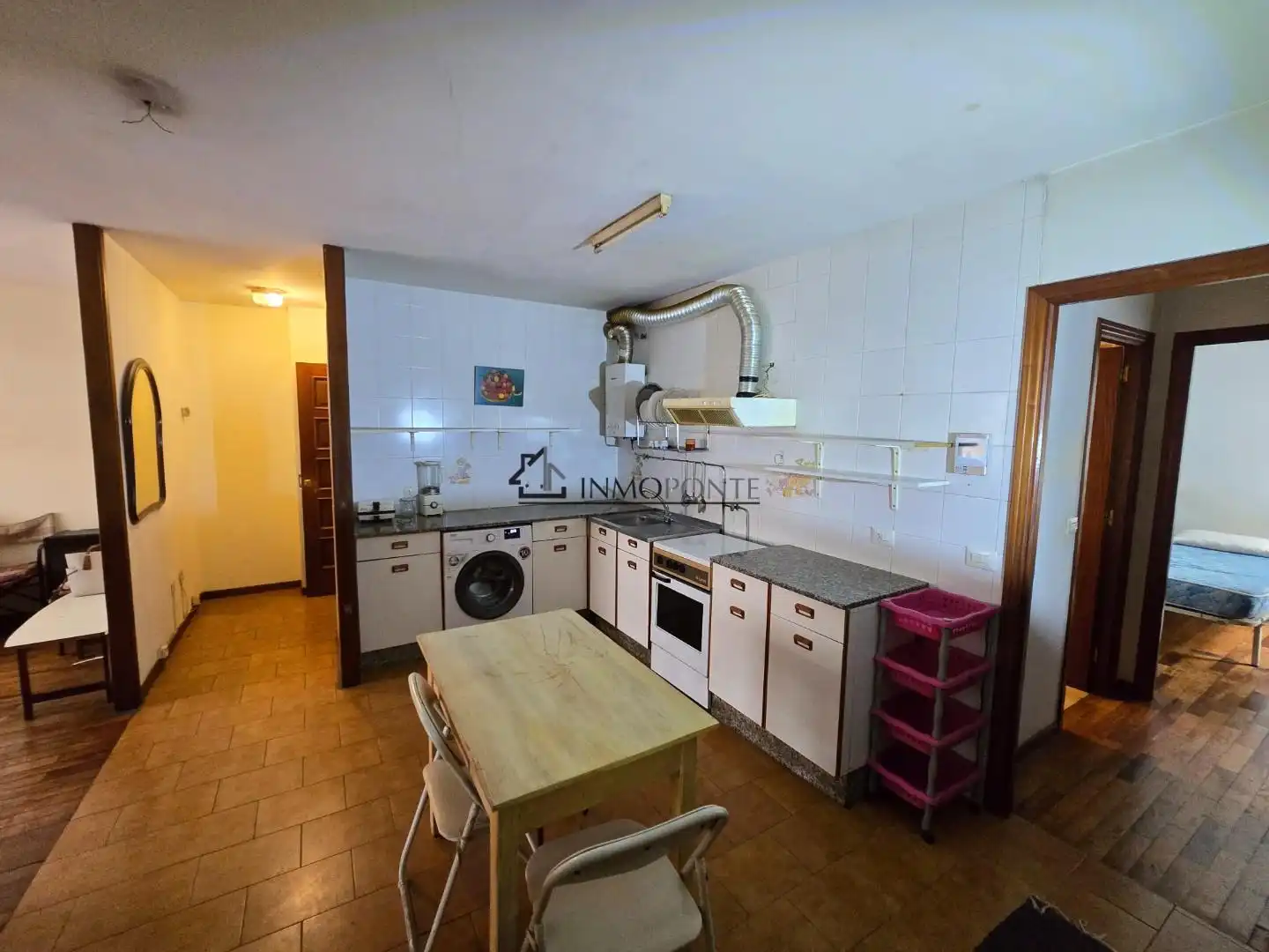 Cuina de Pis en venda en Pontevedra Capital  amb Traster