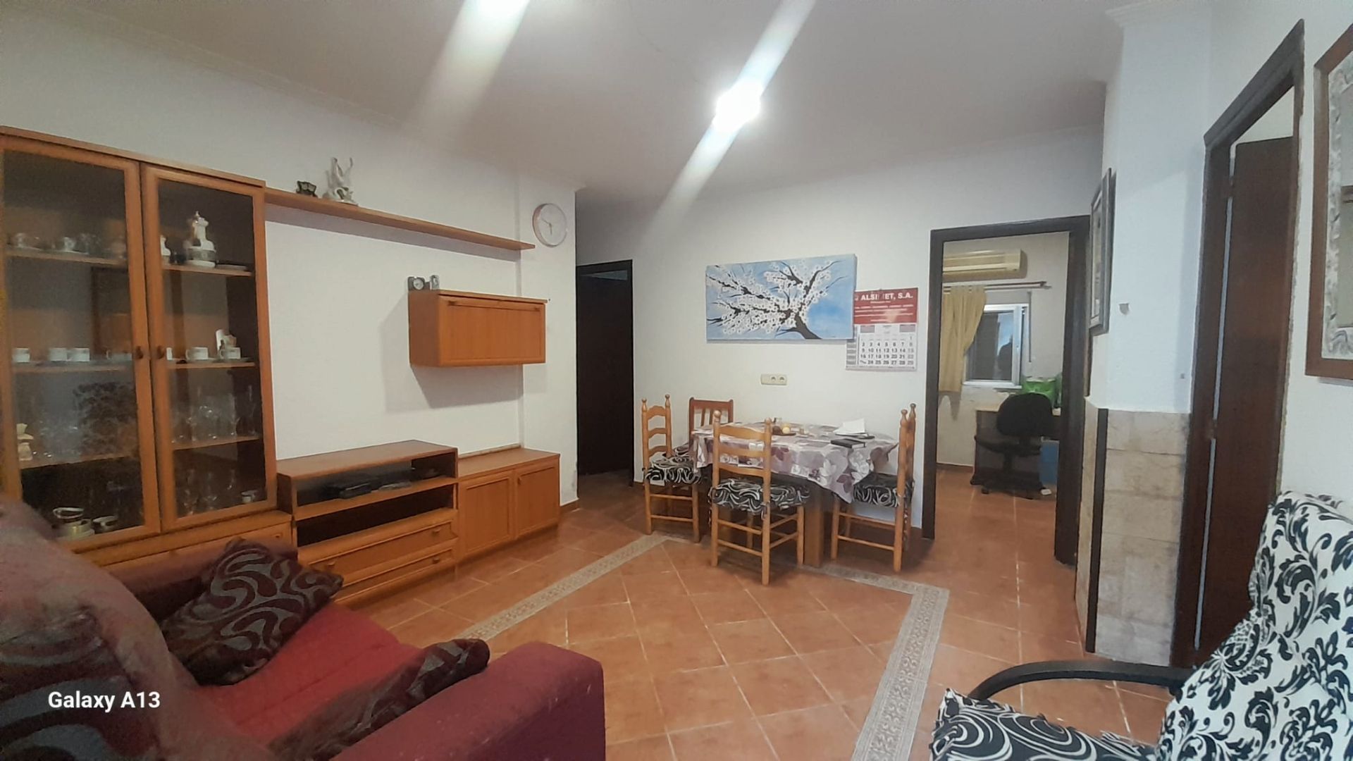 Sala de estar de Casa adosada en venta en L'Eliana con Aire acondicionado, Calefacción y Jardín privado