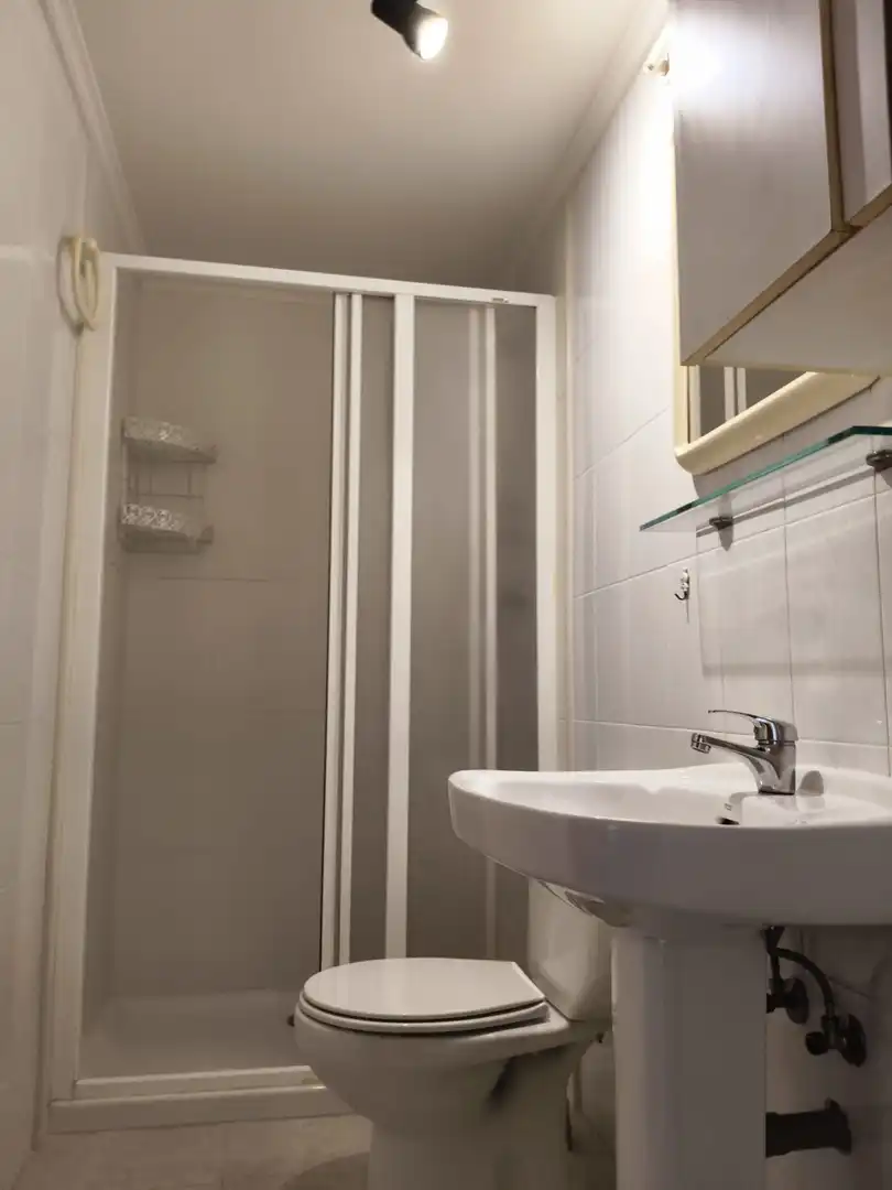 Badezimmer von Wohnung zur Miete in Camargo mit Parkett, Terrasse und Abstellraum