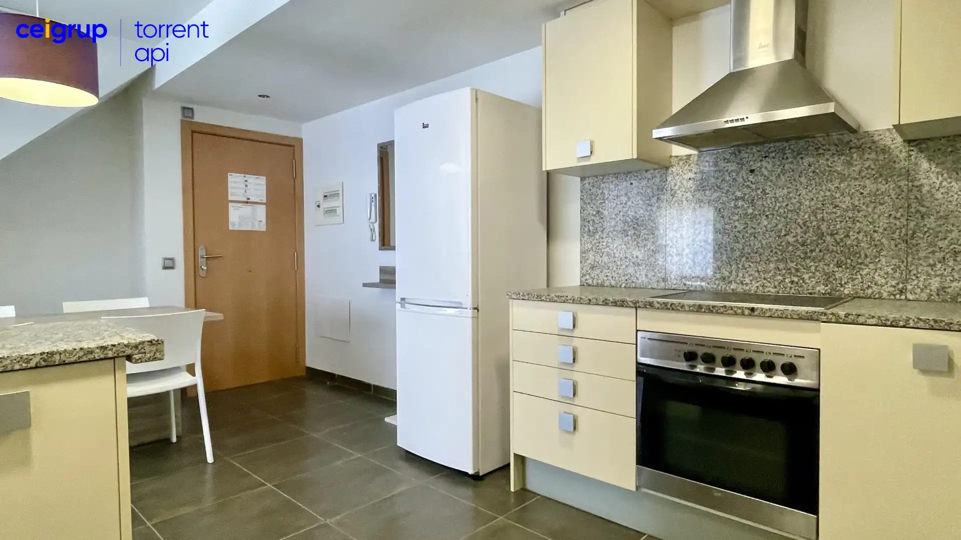 Cocina de Dúplex en venta en L'Estartit con Aire acondicionado, Terraza y Piscina
