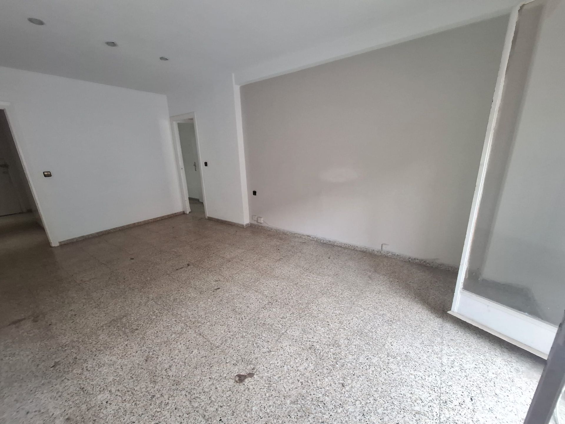 Piso en venta en  Valencia Capital con Horno y Balcón