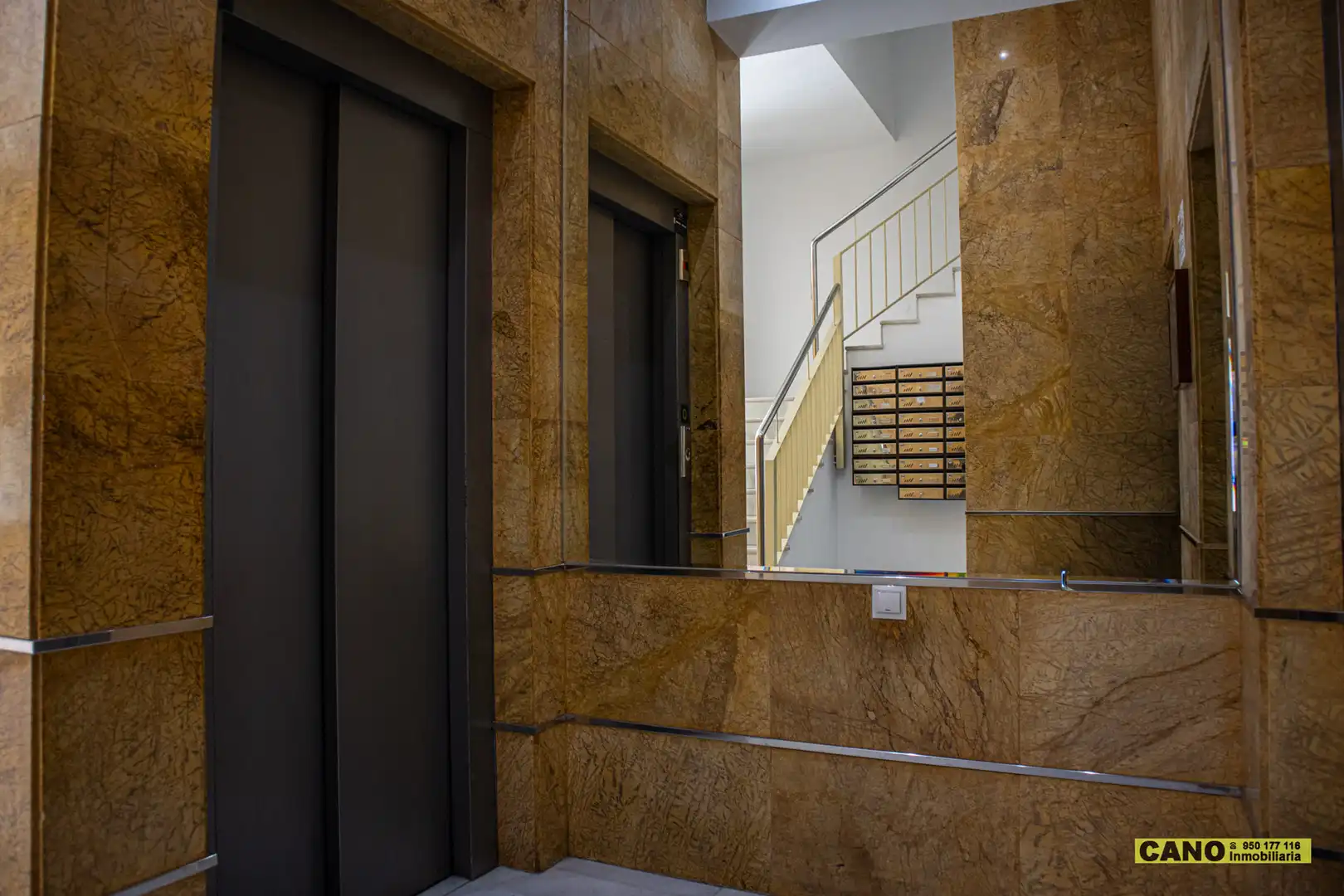 Wohnung zum Verkauf in Roquetas de Mar