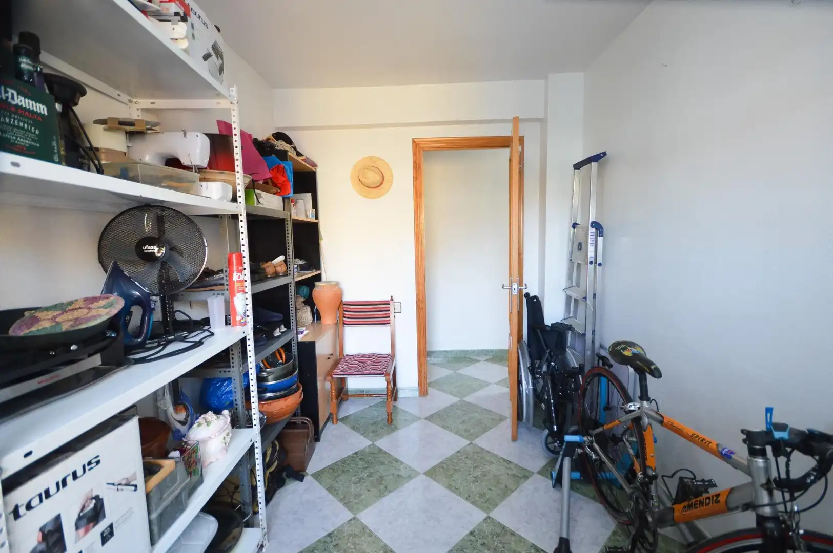 Wohnung zum Verkauf in Benahadux mit Klimaanlage, Heizung und Terrasse