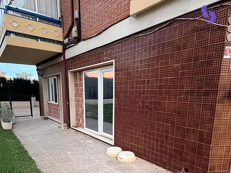 Vista exterior de Planta baja en venta en Benidorm con Aire acondicionado