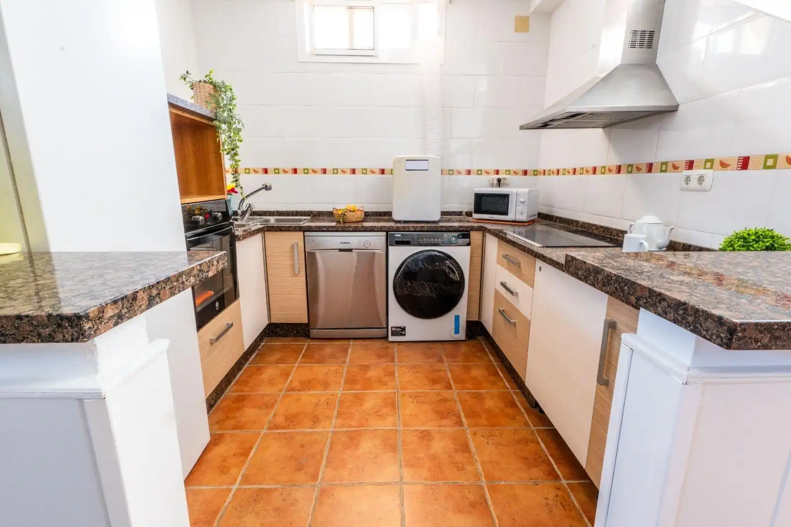 Kitchen of Houses for sale in Benalmádena  with Private garden, Terrace and Storage room
