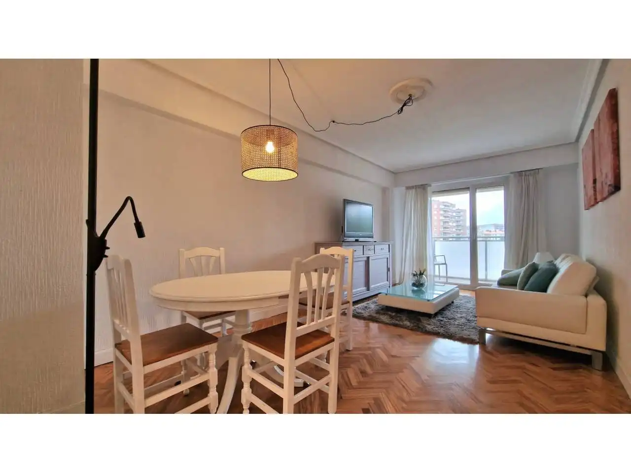 Sala d'estar de Pis de lloguer en Donostia - San Sebastián  amb Calefacció, Terrassa i Moblat