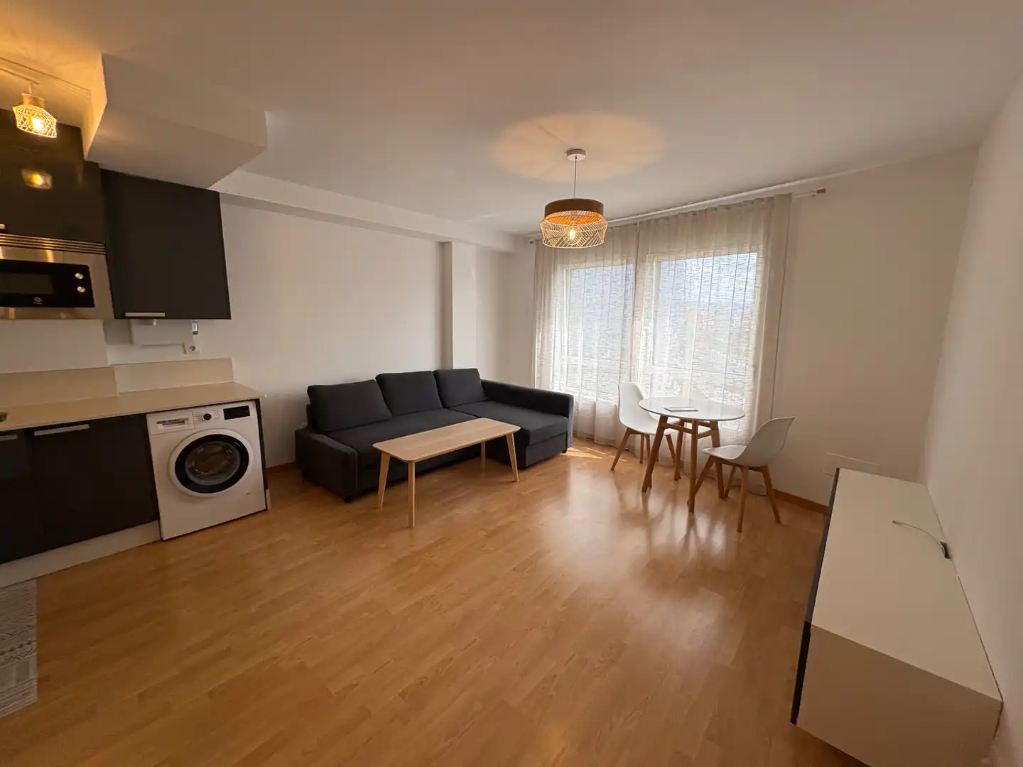 Flat for rent in Plaza de Tranvías, Alto del Castaño