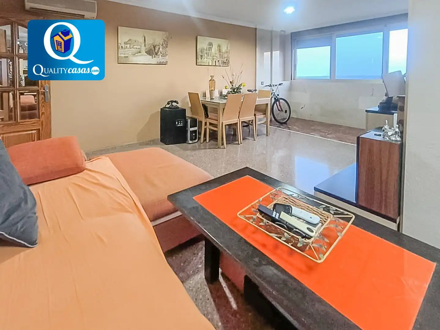 Sala de estar de Apartamento en venta en Alicante / Alacant con Aire acondicionado y Calefacción