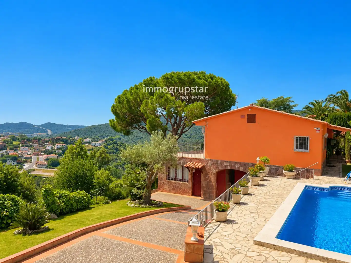 Vista exterior de Casa o xalet en venda en Calonge i Sant Antoni amb Aire condicionat, Calefacció i Traster